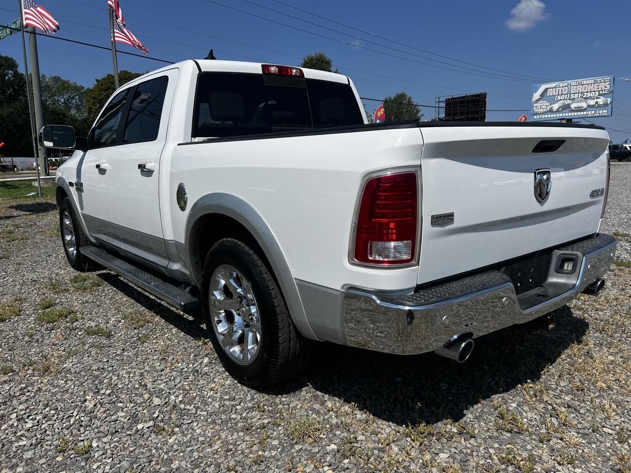 RAM 1500 Laramie Crew Cab SWB 4WD 2016