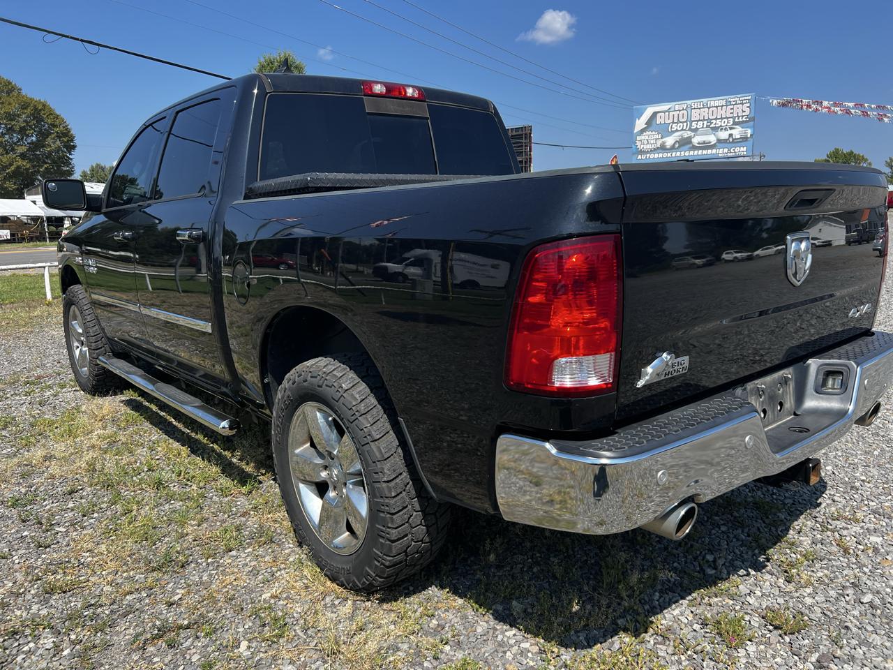 RAM 1500 SLT Crew Cab SWB 4WD 2018
