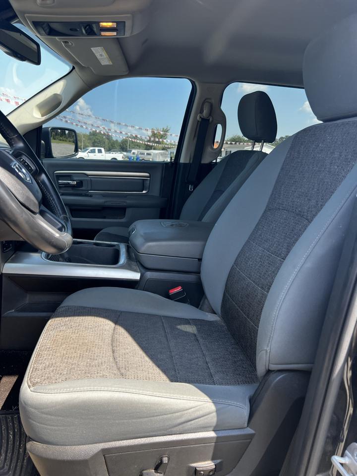 RAM 1500 SLT Crew Cab SWB 4WD 2018