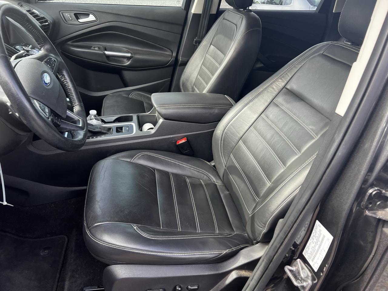 Ford Escape Titanium FWD 2018