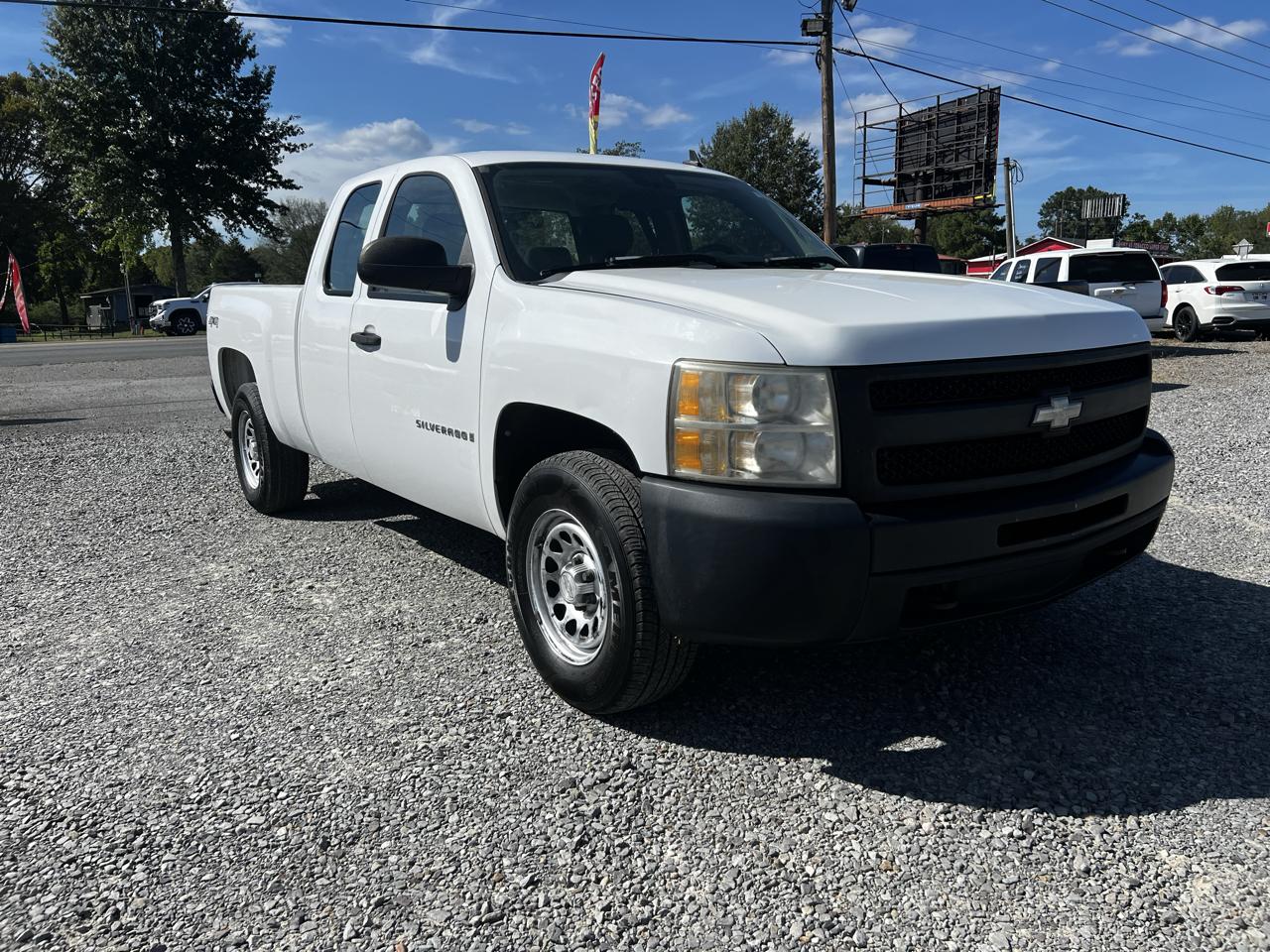 Chevrolet Silverado 1500 Work Truck Ext. Cab Long Box 4WD 2009