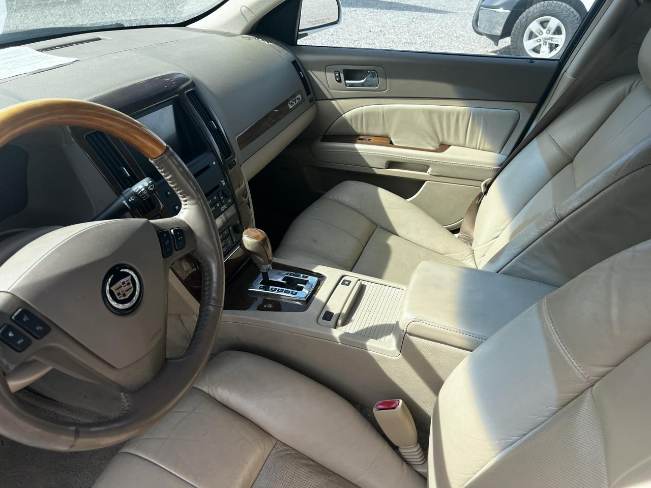 Cadillac STS V8 2005