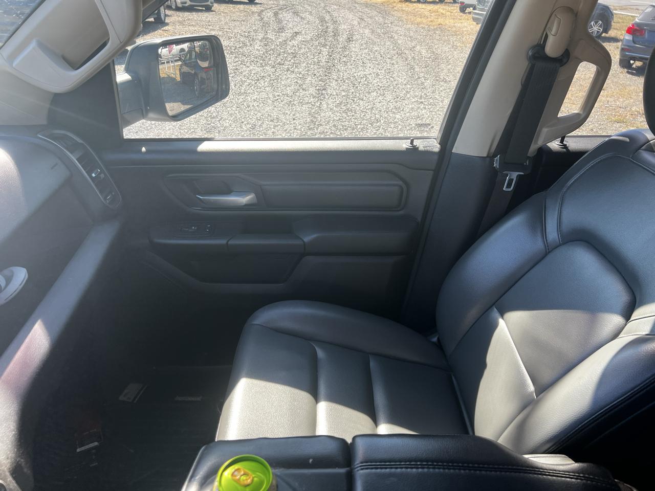 RAM 1500 Classic Tradesman Quad Cab 4WD 2021