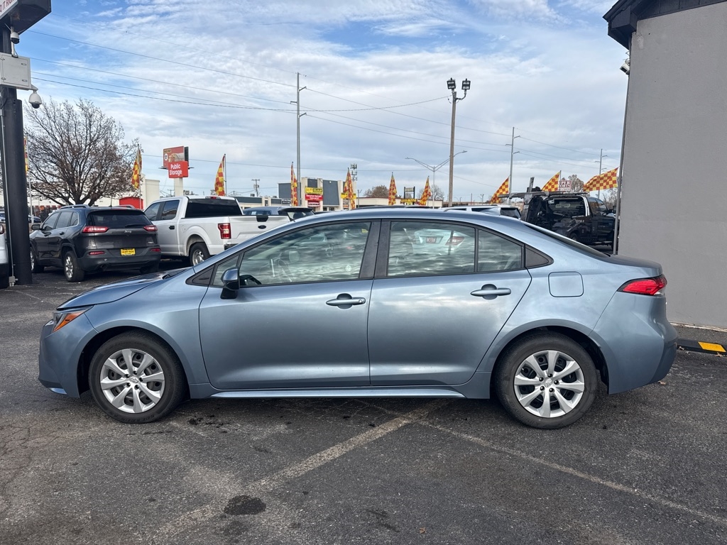 Toyota Corolla LE 2021