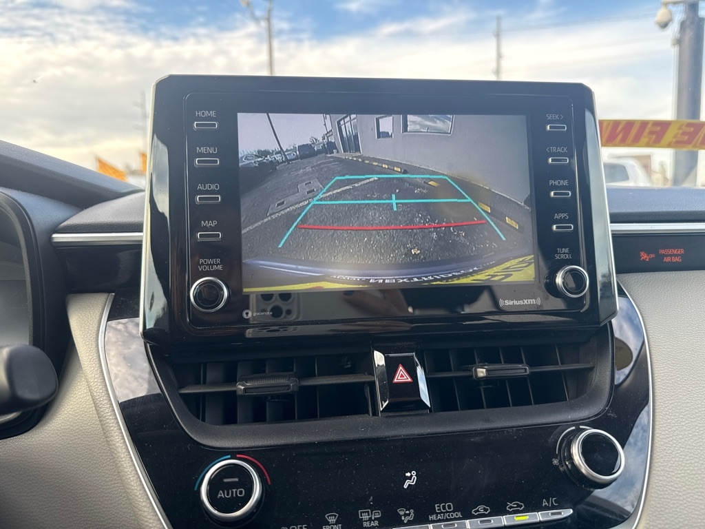 Toyota Corolla LE 2021