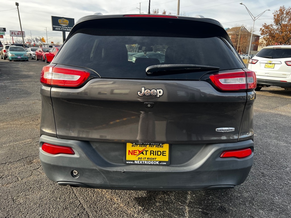 Jeep Cherokee Latitude Plus FWD 2018