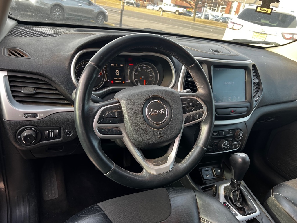 Jeep Cherokee Latitude Plus FWD 2018