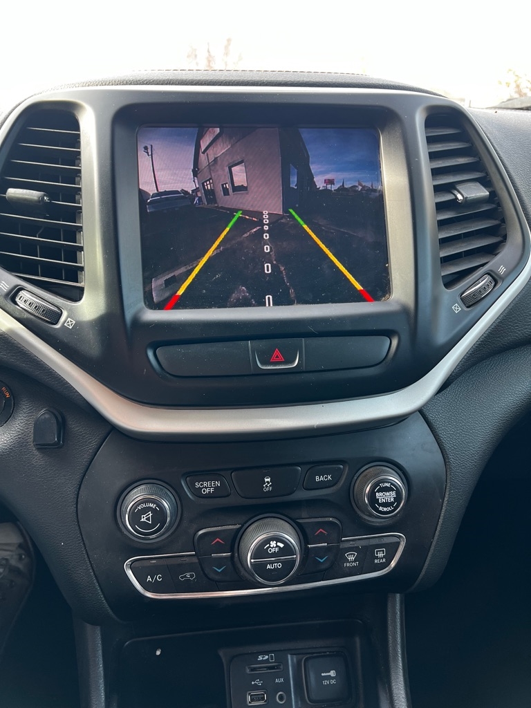 Jeep Cherokee Latitude Plus FWD 2018