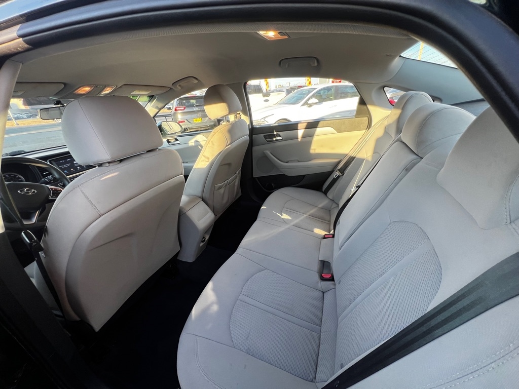 Hyundai Sonata SE 2019