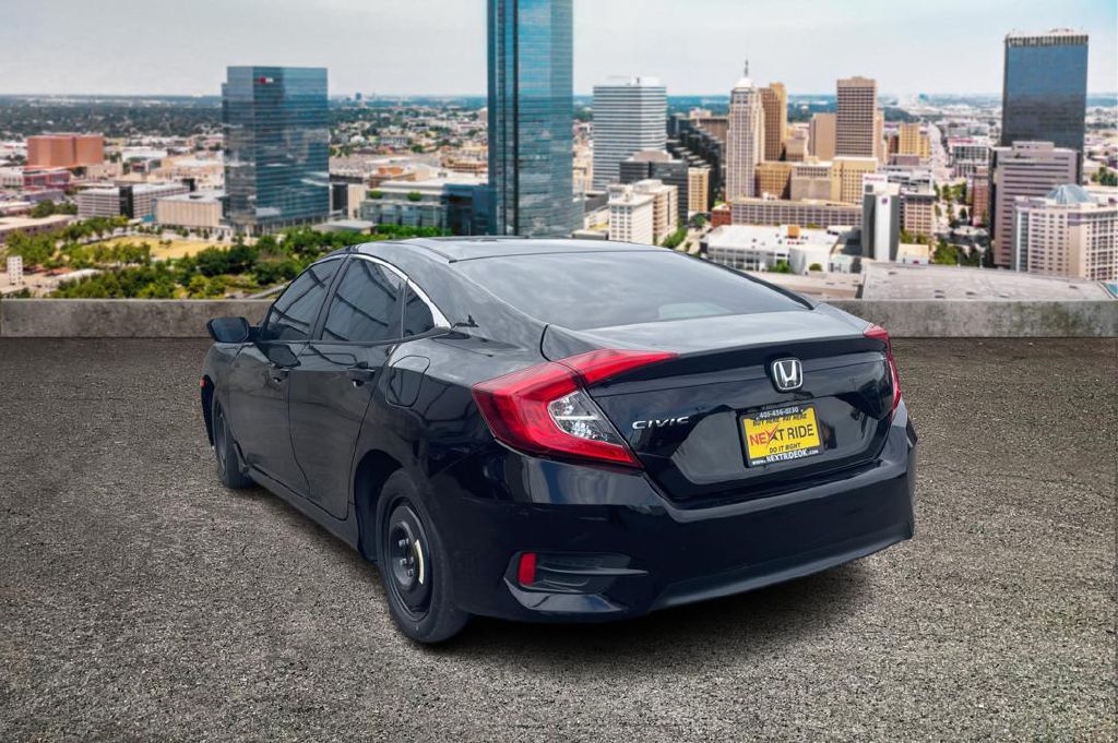 Honda Civic LX Sedan CVT 2017