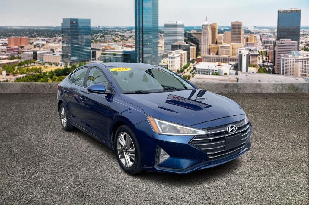 Hyundai Elantra Limited 2019