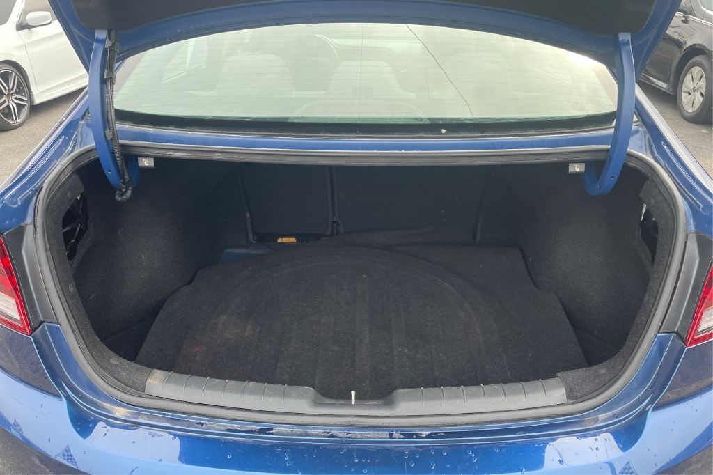 Hyundai Elantra Limited 2019