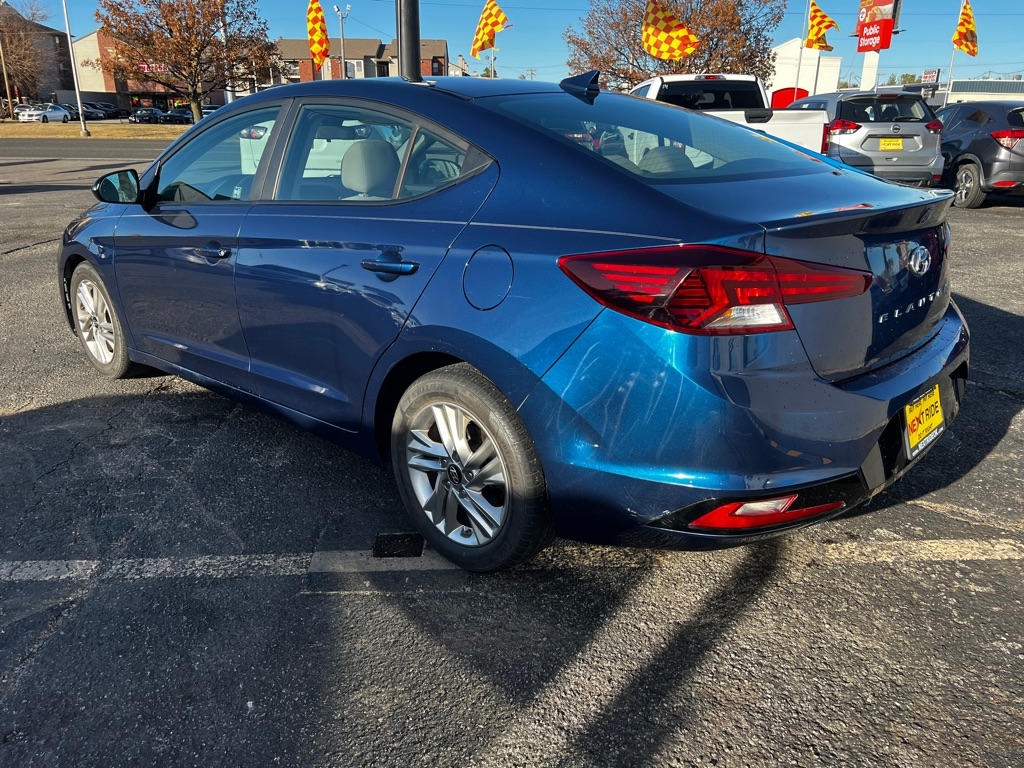 Hyundai Elantra Limited 2019