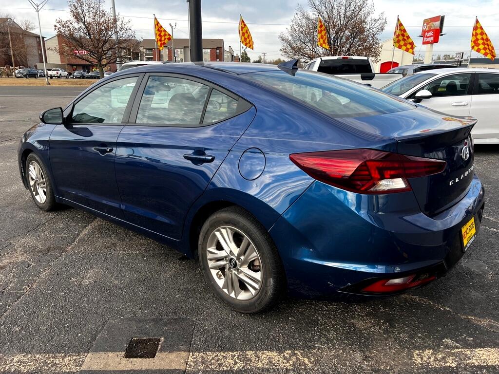 Hyundai Elantra Limited 2019