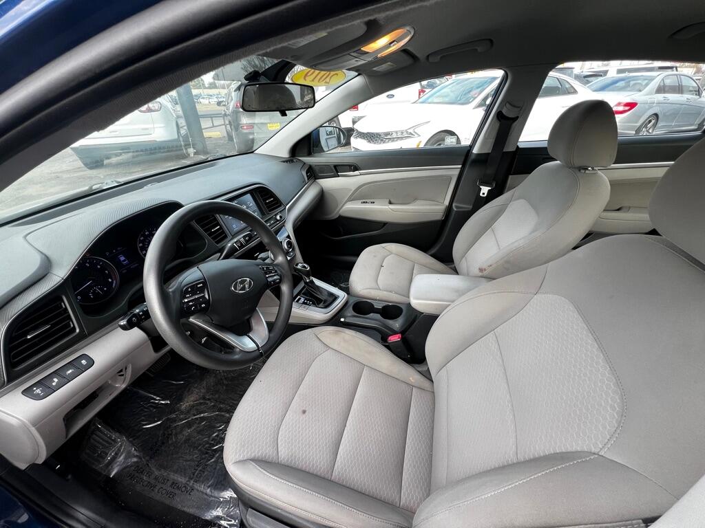 Hyundai Elantra Limited 2019