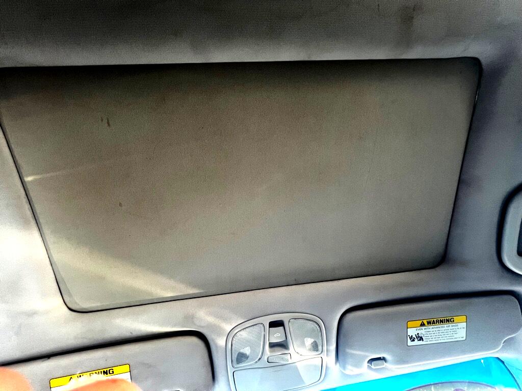 Hyundai Sonata SE Auto 2012