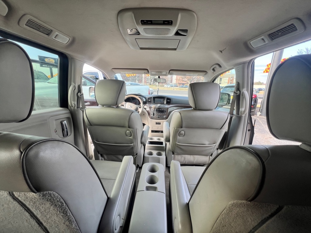 Nissan Quest S 2015