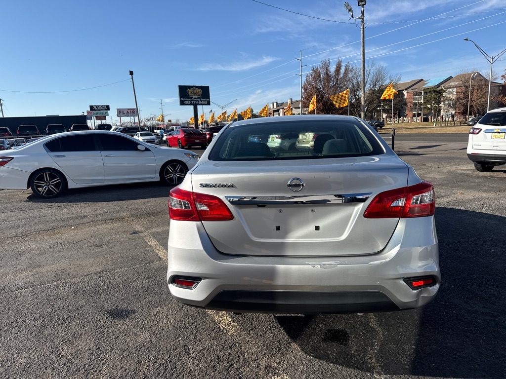 Nissan Sentra SR 2019