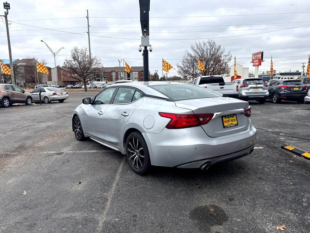 Nissan Maxima 3.5 S 2018