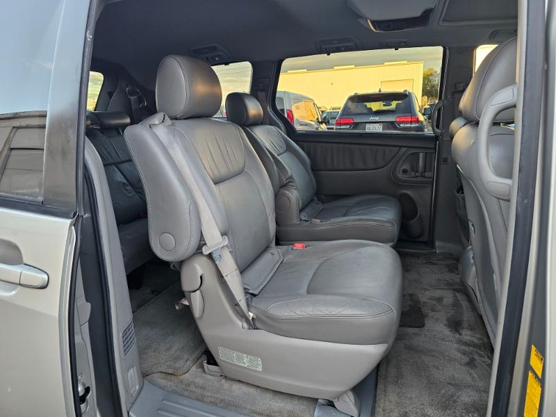 Toyota Sienna  2005 Toyota Sienna  2005