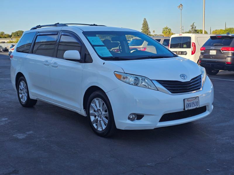 2011 Toyota Sienna