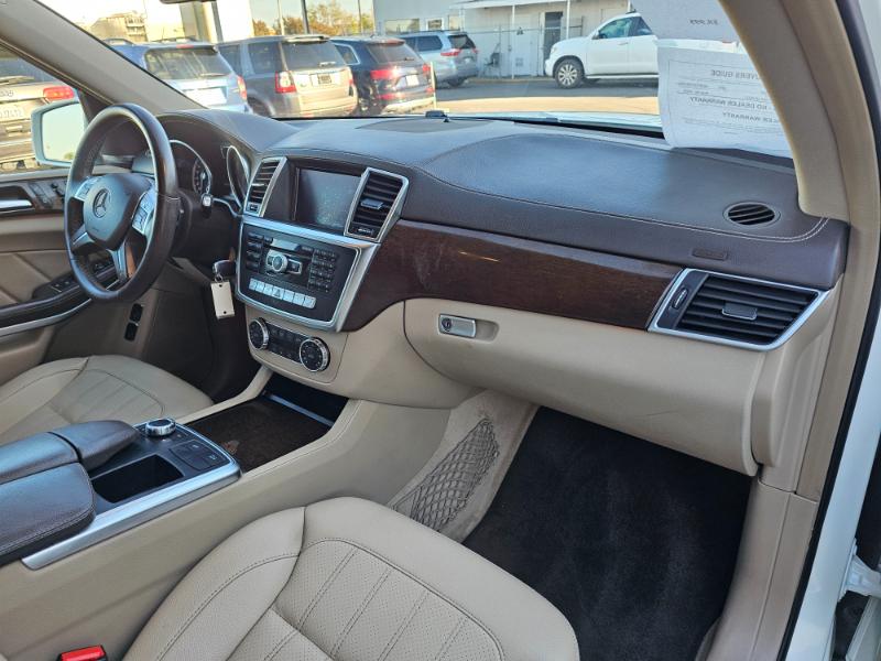 Mercedes-Benz GL-Class  2013 Mercedes-Benz GL-Class  2013