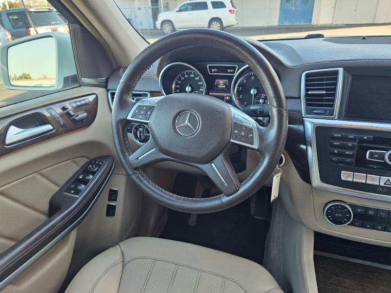 Mercedes-Benz GL-Class  2013 Mercedes-Benz GL-Class  2013