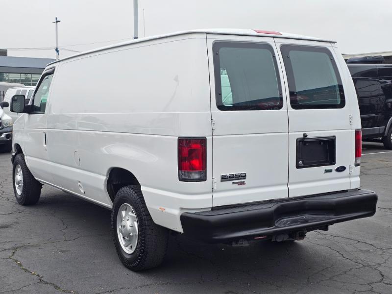 Ford Econoline  2012