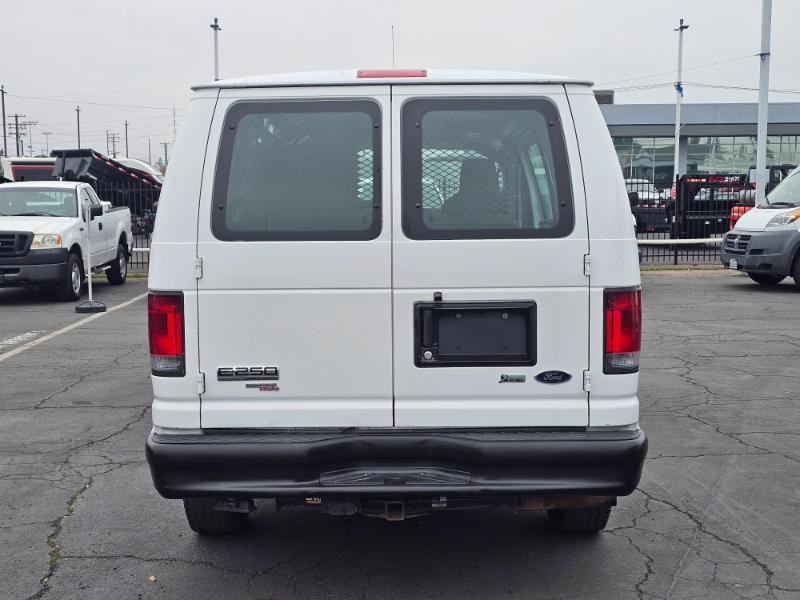 Ford Econoline  2012