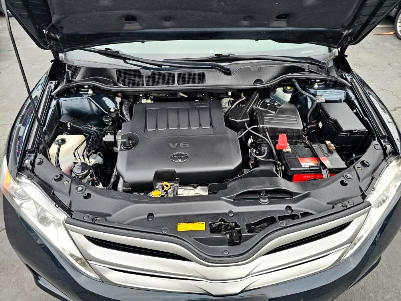Toyota Venza  2014