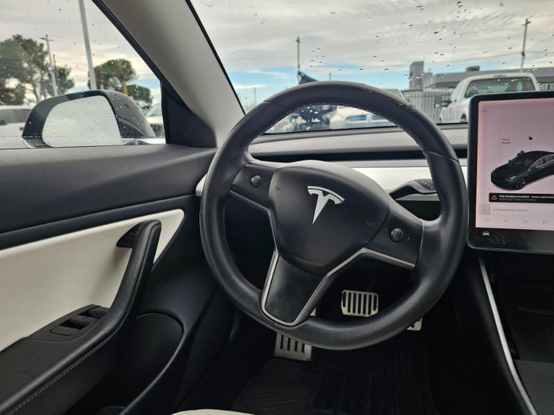 Tesla Model 3  2019