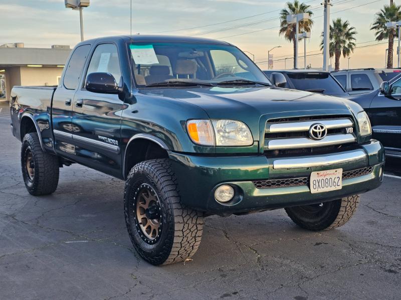 2003 Toyota Tundra SR5's photo