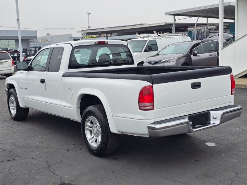 Dodge Dakota  2002