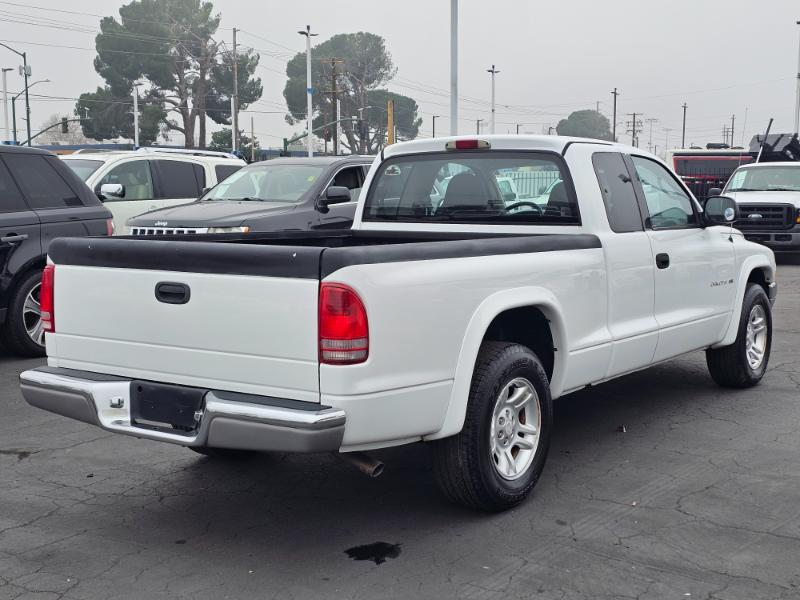 Dodge Dakota  2002