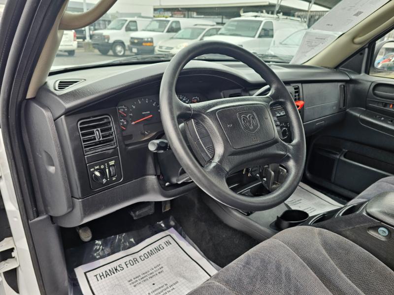 Dodge Dakota  2002