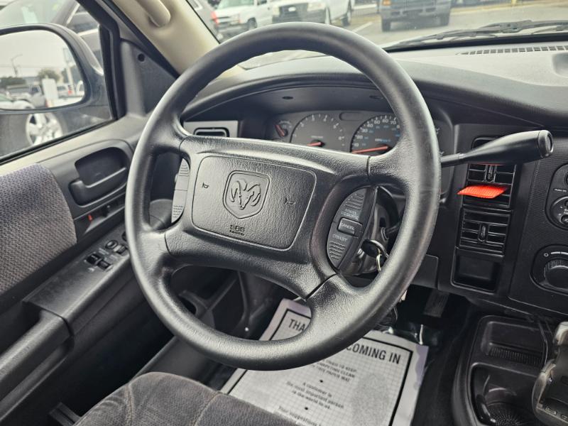 Dodge Dakota  2002