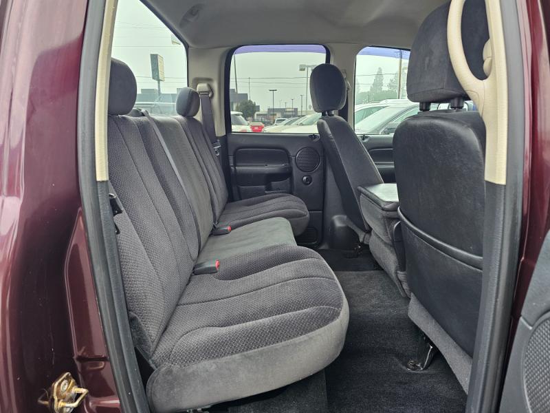 Dodge Ram 1500 ST Quad Cab Short Bed 4WD 2005