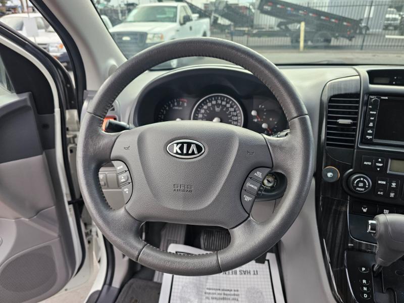 Kia Sedona EX LWB 2012