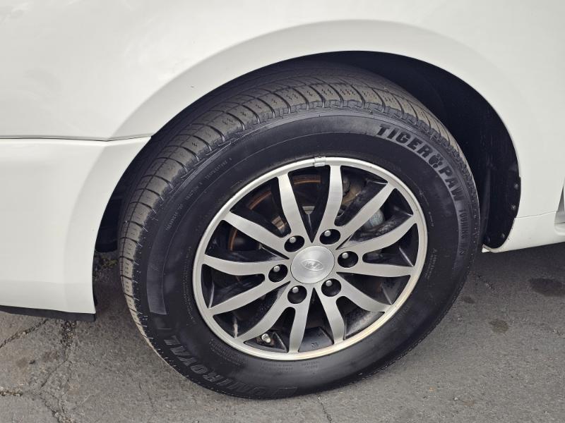 Kia Sedona EX LWB 2012