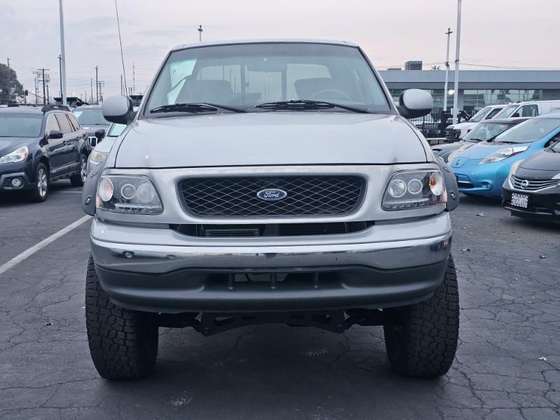 Ford F-150  2003