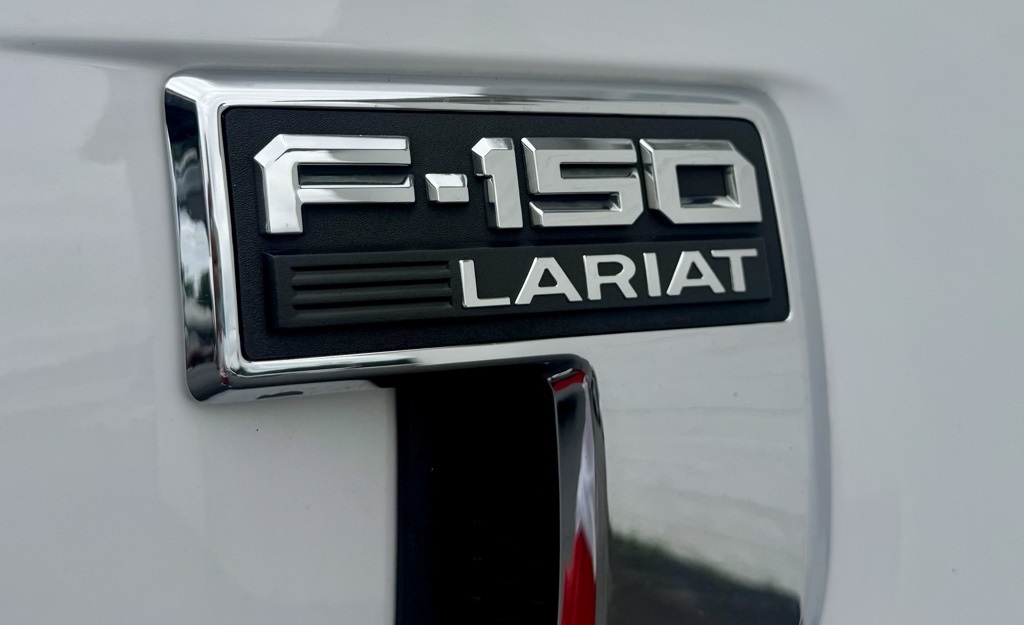 Ford F-150 SuperCrew 139" Lariat 4WD 2021