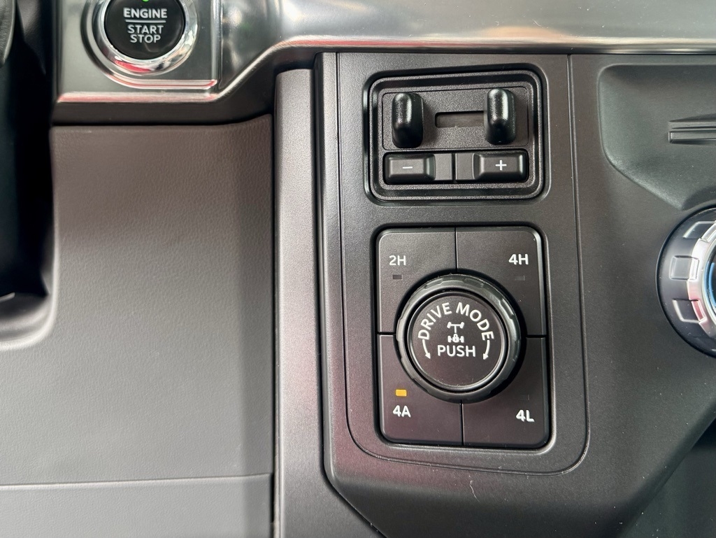 Ford F-150 SuperCrew 139" Lariat 4WD 2021