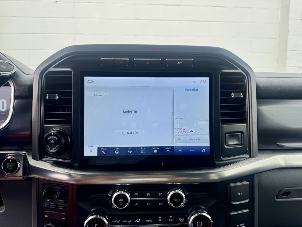 Ford F-150 SuperCrew 139" Lariat 4WD 2021