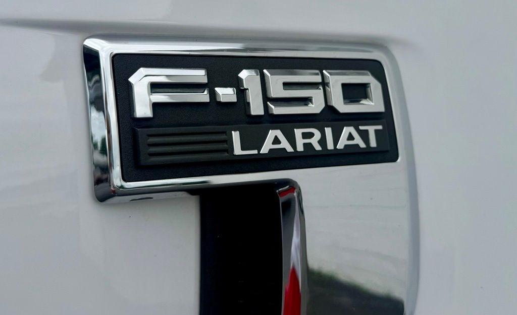 Ford F-150 SuperCrew 139" Lariat 4WD 2021