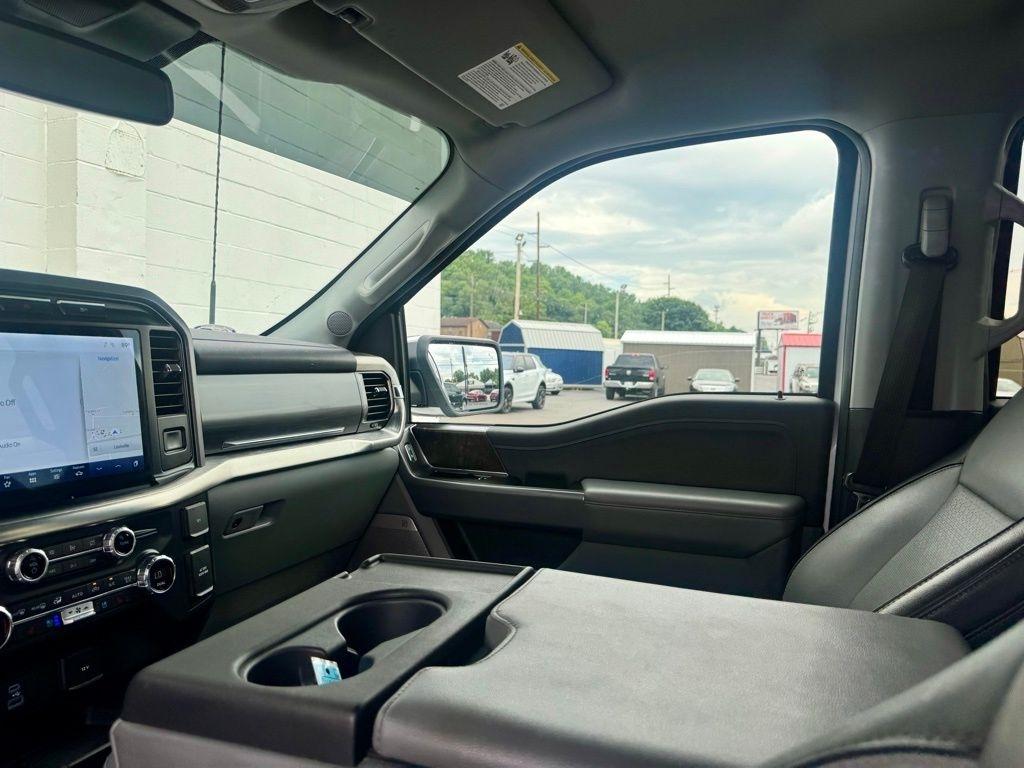 Ford F-150 SuperCrew 139" Lariat 4WD 2021