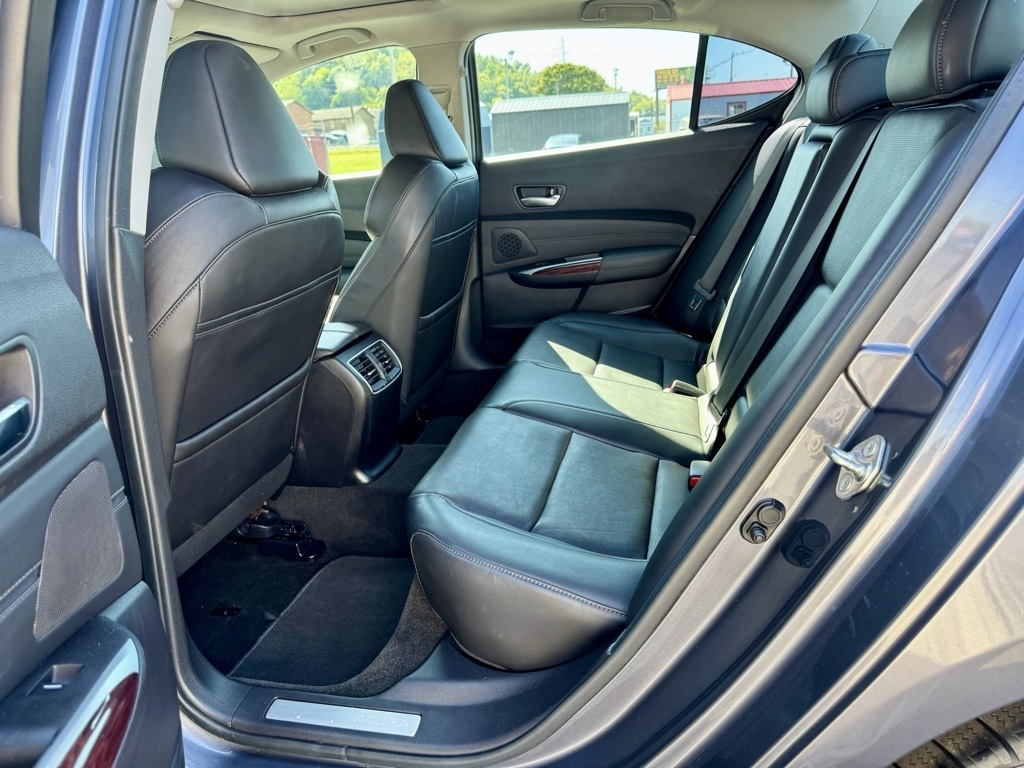 Acura TLX FWD V6 w/Technology Pkg 2017 Acura TLX FWD V6 w/Technology Pkg 2017