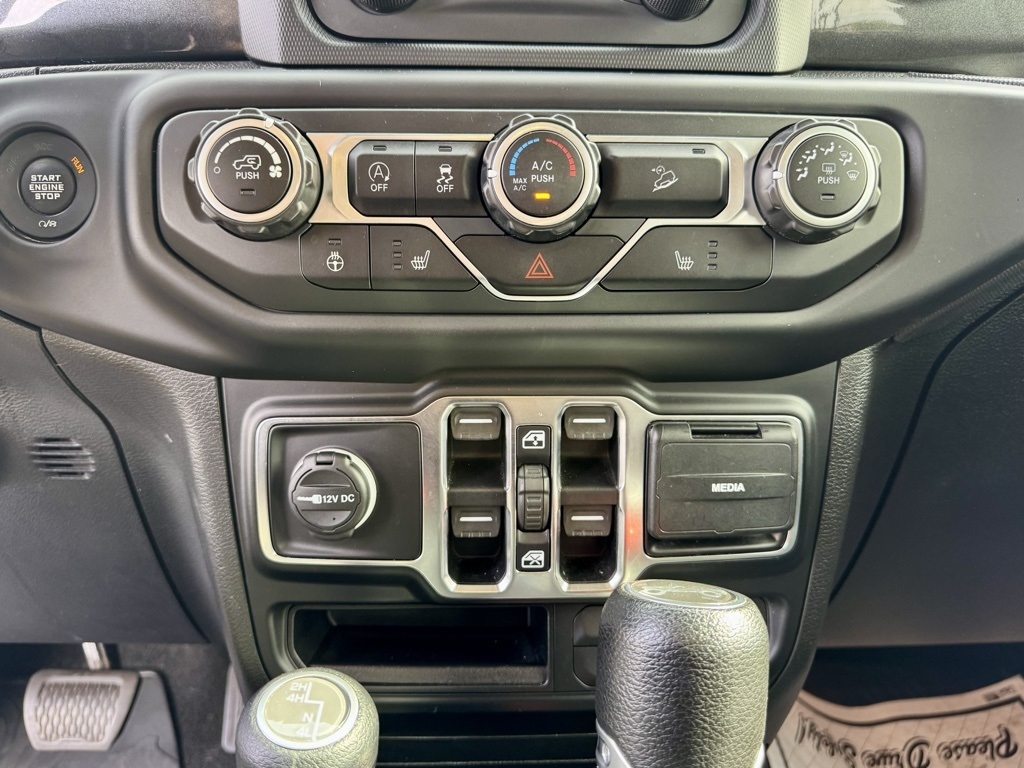 Jeep Wrangler Unlimited Sport Altitude 4x4 2020 Jeep Wrangler Unlimited Sport Altitude 4x4 2020