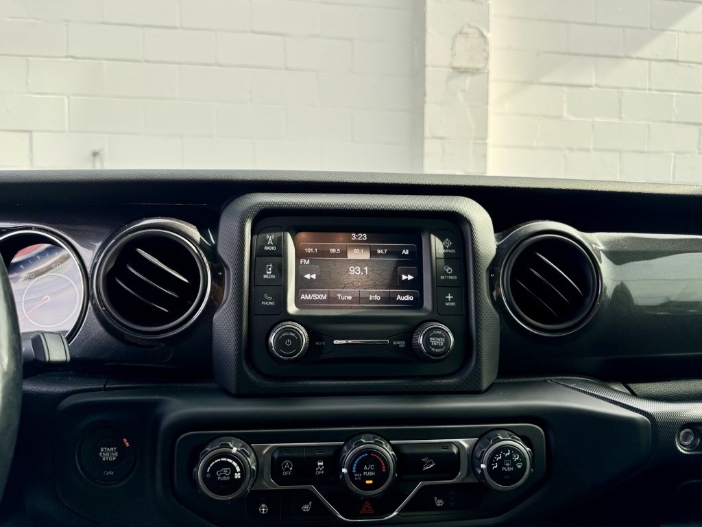 Jeep Wrangler Unlimited Sport Altitude 4x4 2020 Jeep Wrangler Unlimited Sport Altitude 4x4 2020