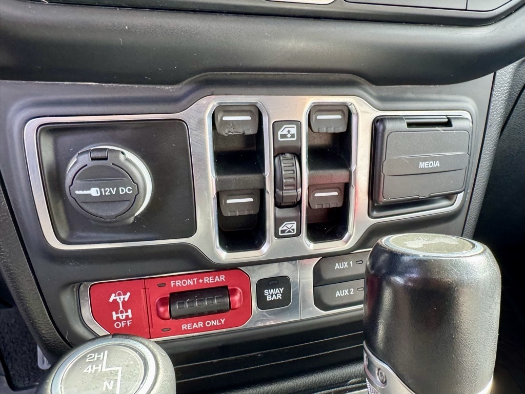 Jeep Wrangler Unlimited Recon 4x4 2020 Jeep Wrangler Unlimited Recon 4x4 2020