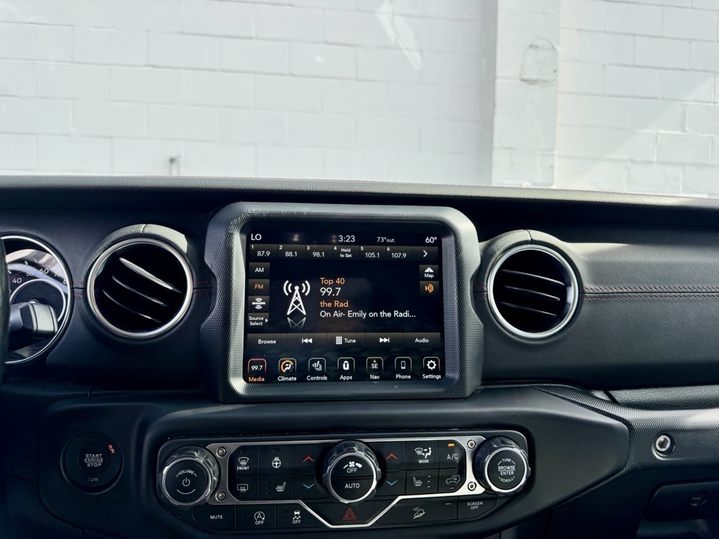 Jeep Wrangler Unlimited Recon 4x4 2020 Jeep Wrangler Unlimited Recon 4x4 2020